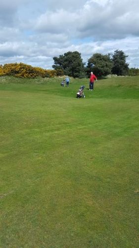 Gordon and Hugh on the Medal Course