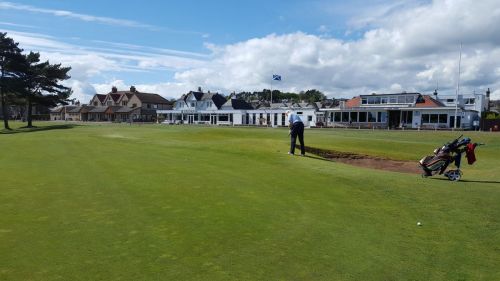 Gordon makes the final Put